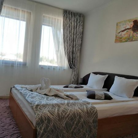 Grand Monasteryl Apartment ''Star Paradise'' Pamporovo Buitenkant foto